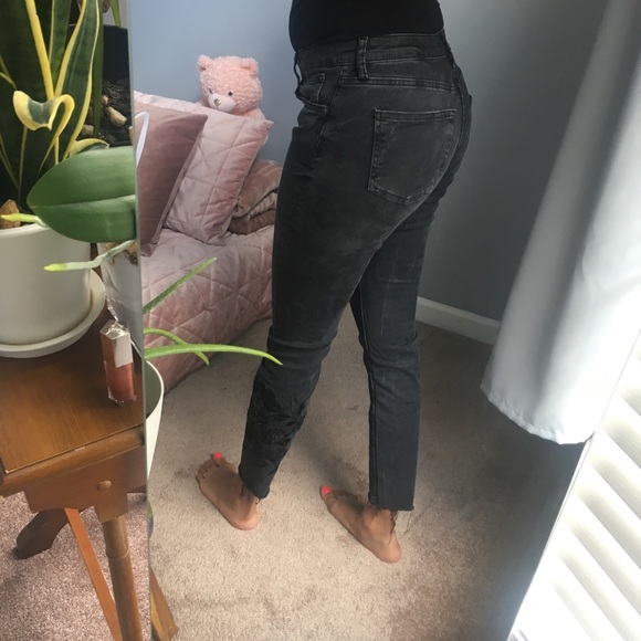 Zara Woman Embroidered Jeans - Picture 2 of 6